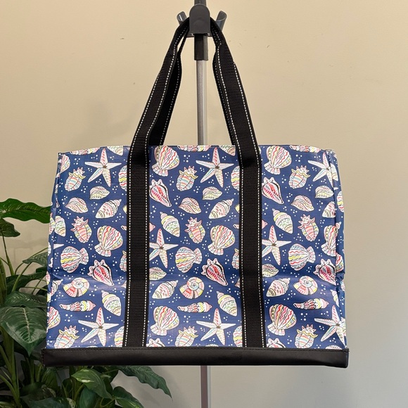 SCOUT Large Deano Tote in Blue Seashell Print NWOT - Picture 5 of 12